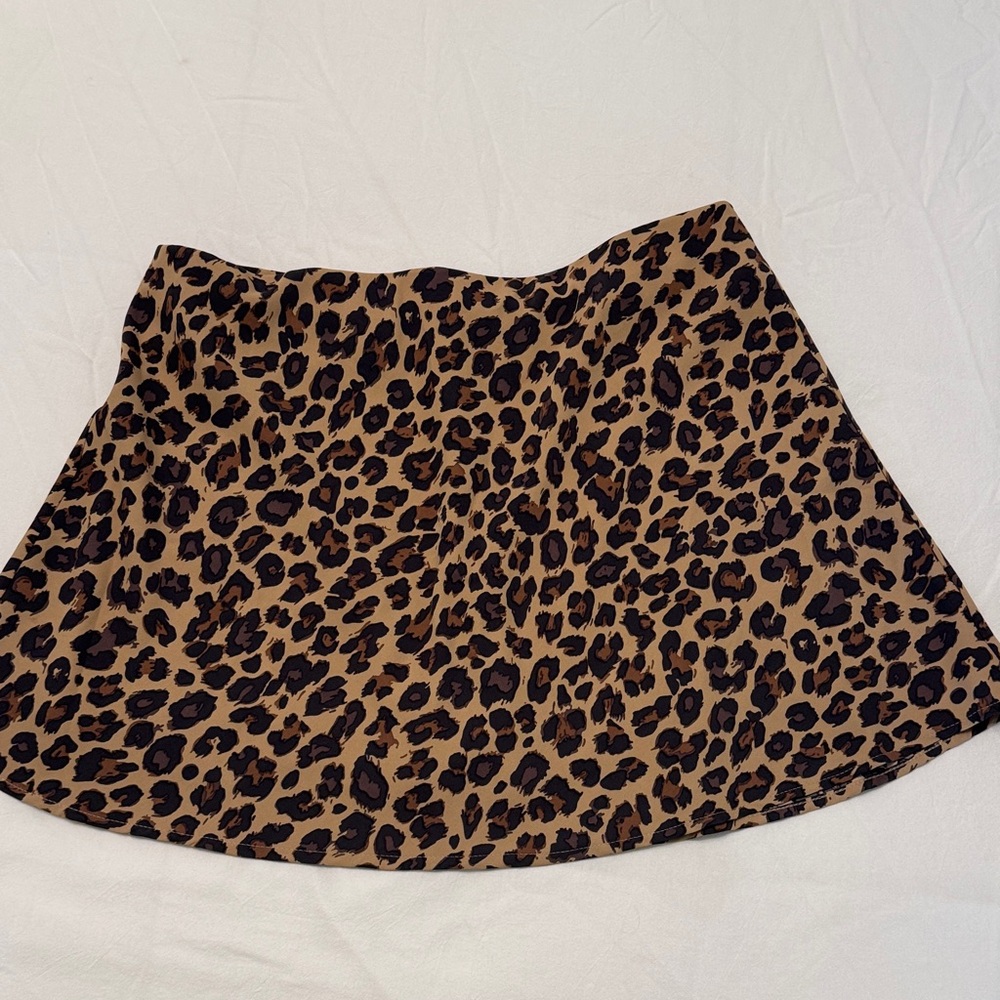 Abercrombie & Fitch Leopard Print A-Line Skirt in Tan and Black